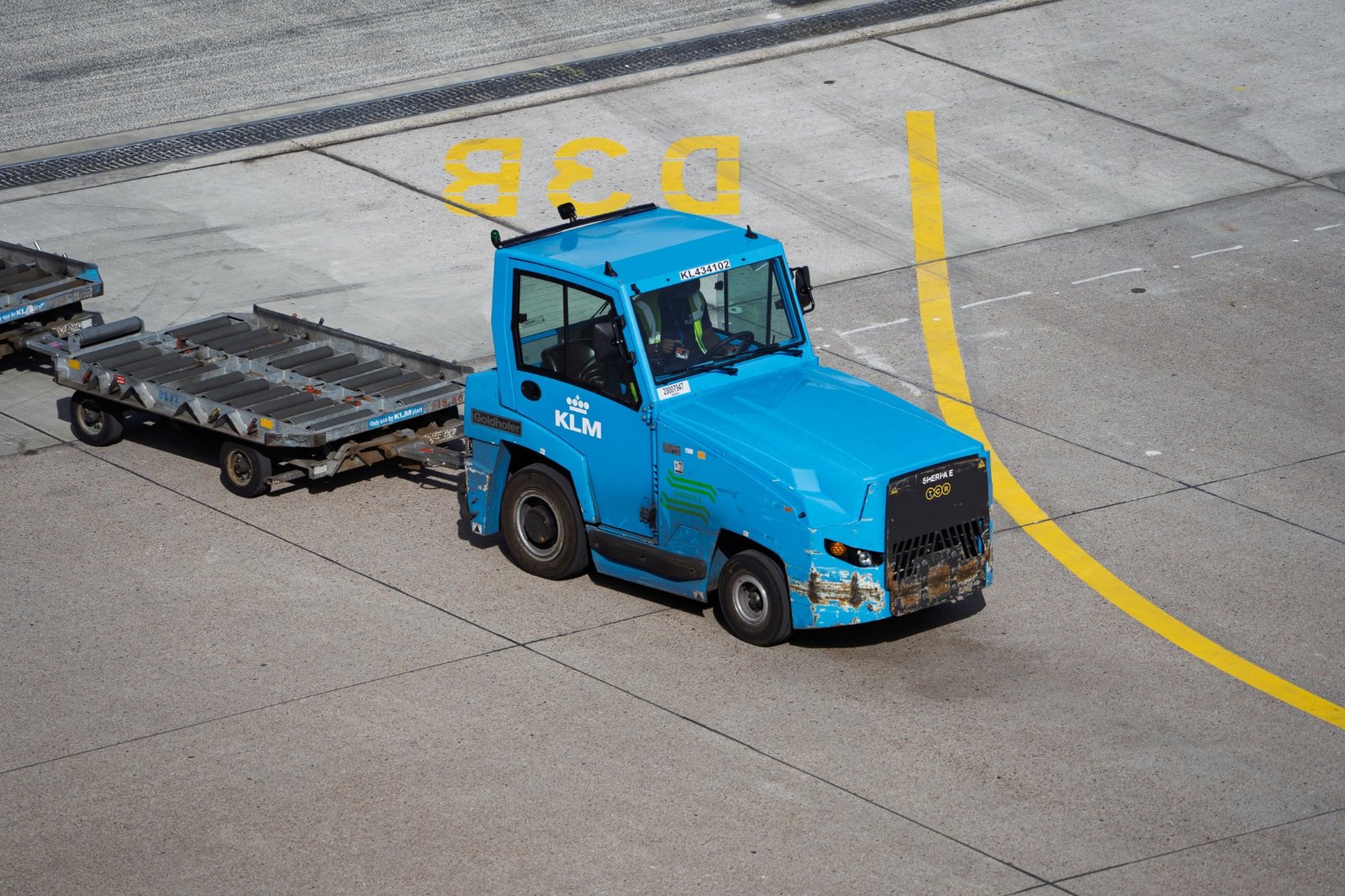 Vehicle transported using towing dolly equipment